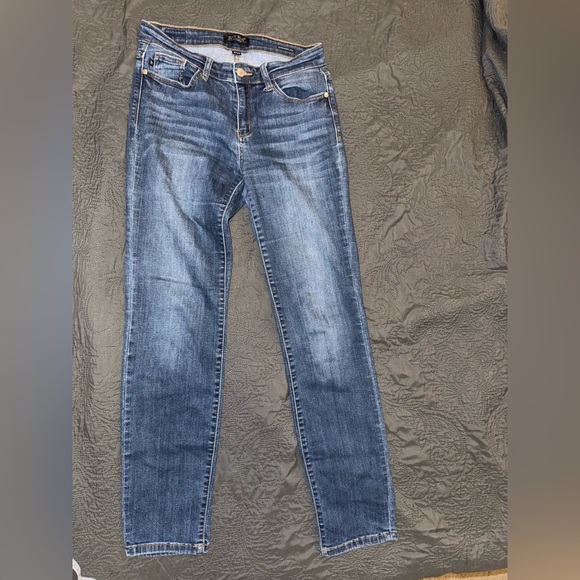 Judy Blue Women’s Size 7/28 Straight Leg Jeans Medium Wash Stretch Denim - Picture 6 of 8